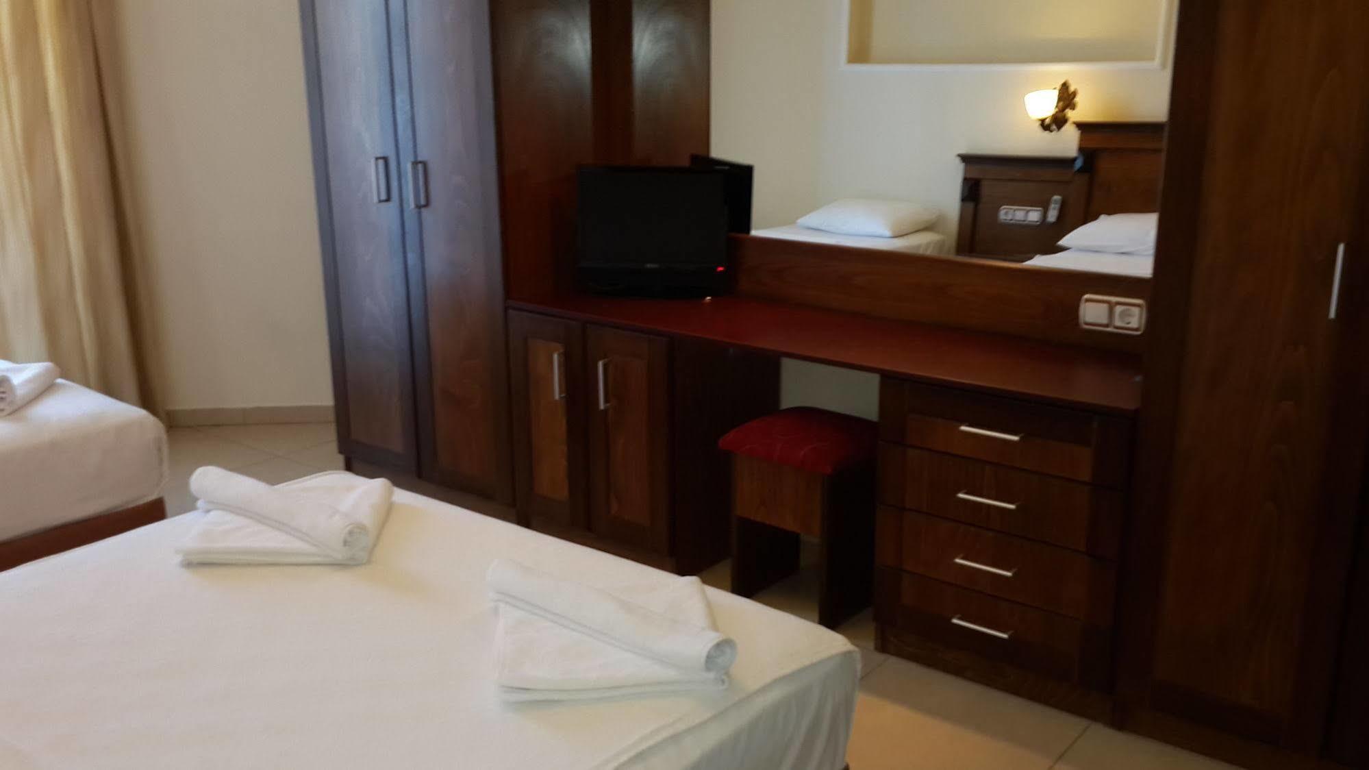 Adaburnu Golmar Hotel Emecik 外观 照片